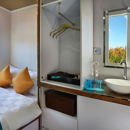 Del Nomad Caravan Park Pemuteran  Bagian luar foto